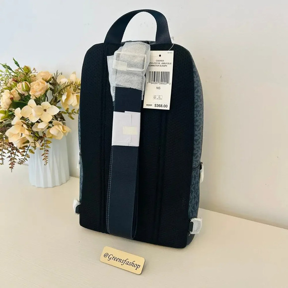 Michael Kors MK Cooper Logo Sling Pack ADMRL/PLBLUE - Picture 5 of 10